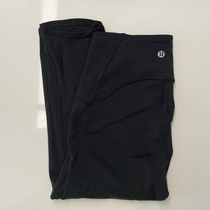 Lulu lemon size 4 cropped leggings